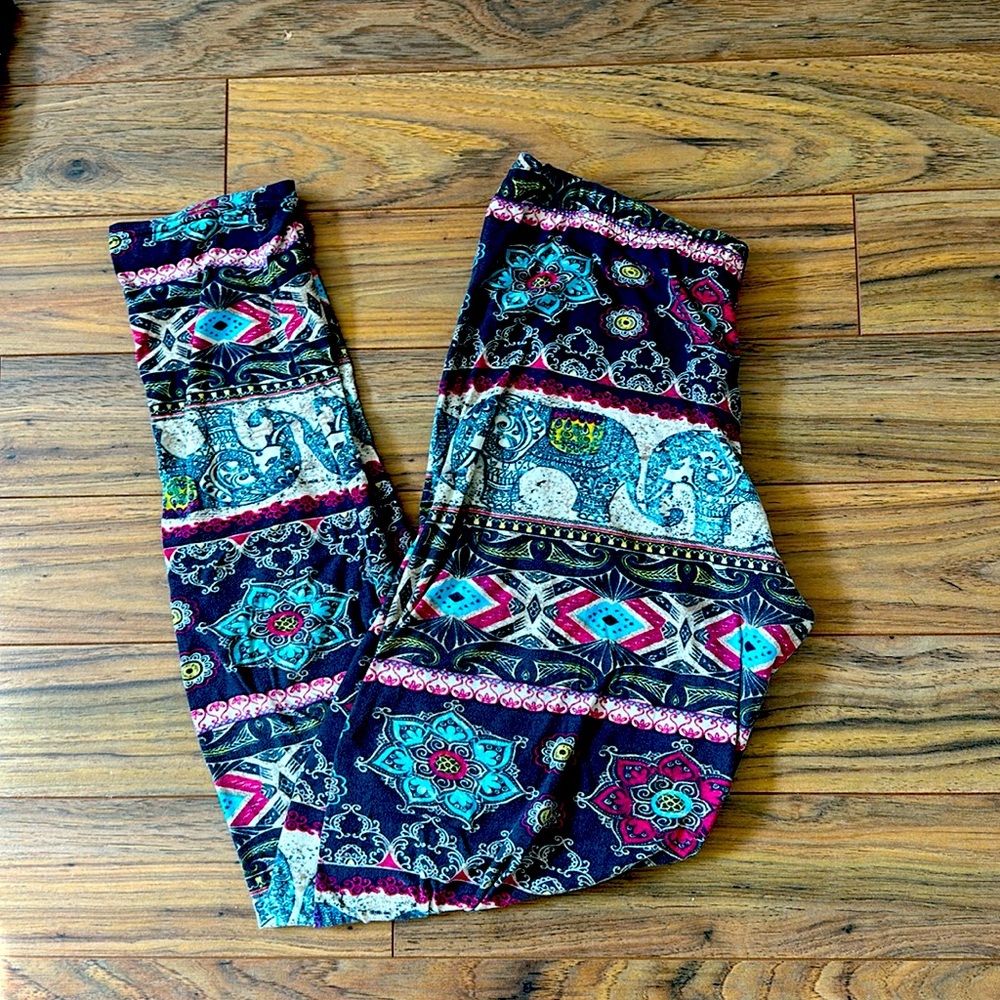 Elephant print leggings, Small